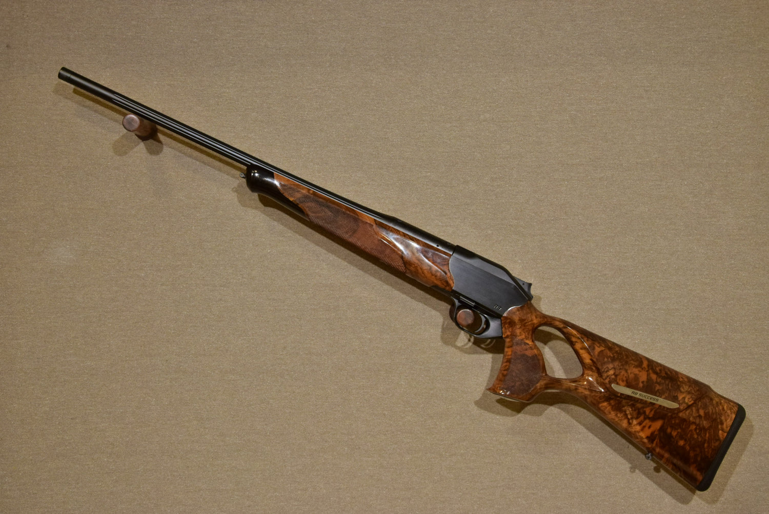Blaser R8 Success custom 9 cal. 270win - 10065
